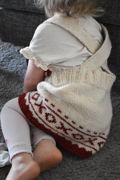 XO Toddler Christmas Dress Knitting Pattern