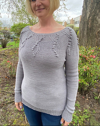 Seaweed pullover knitting pattern worked in grey bamboo yarn.