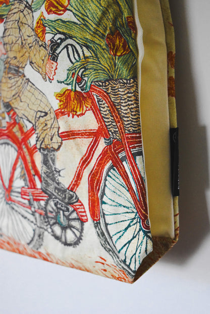 Detail of the knitting bag fabric with a ciclist.