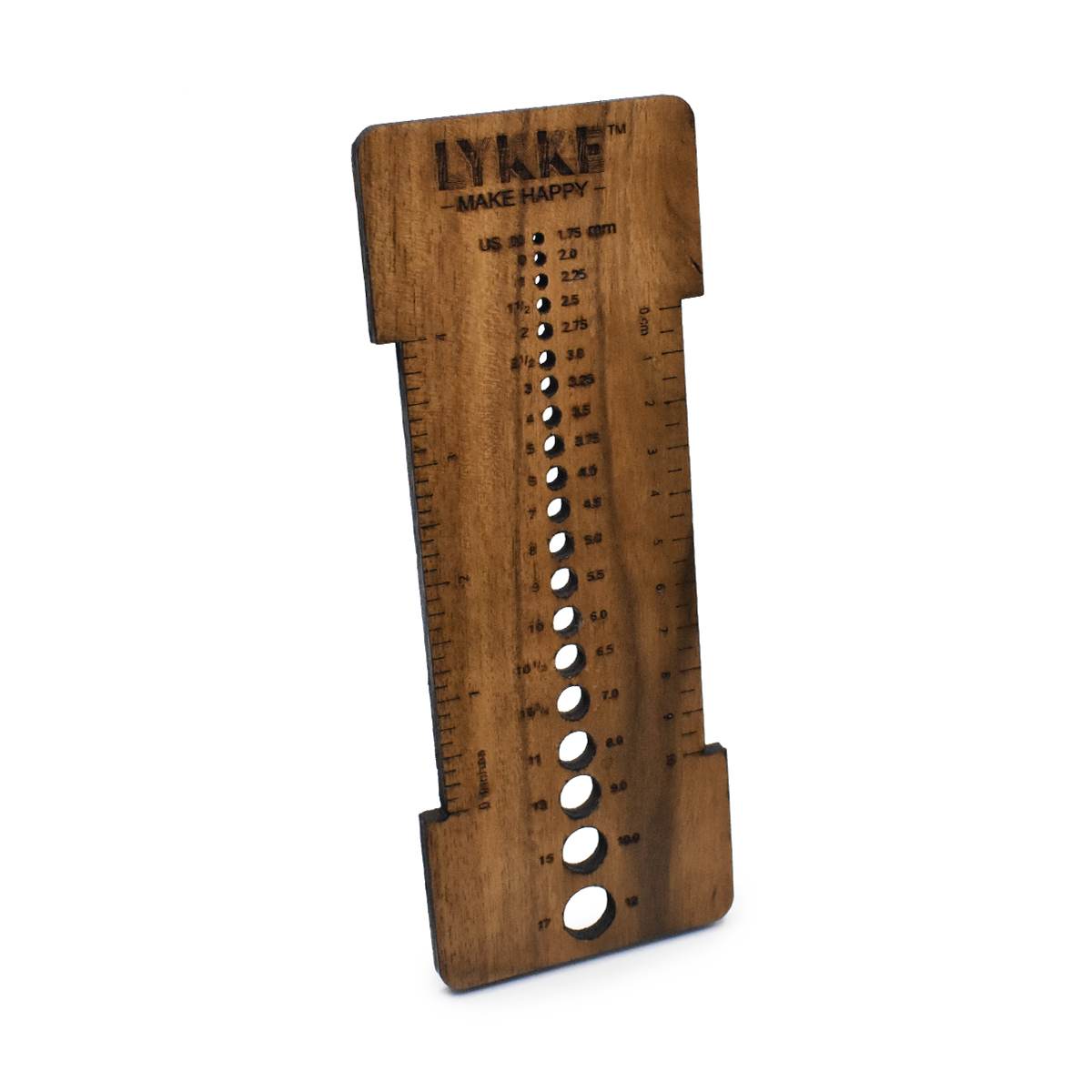 Acacia wood knitting swatch and needle gauge ruler by Lykke.