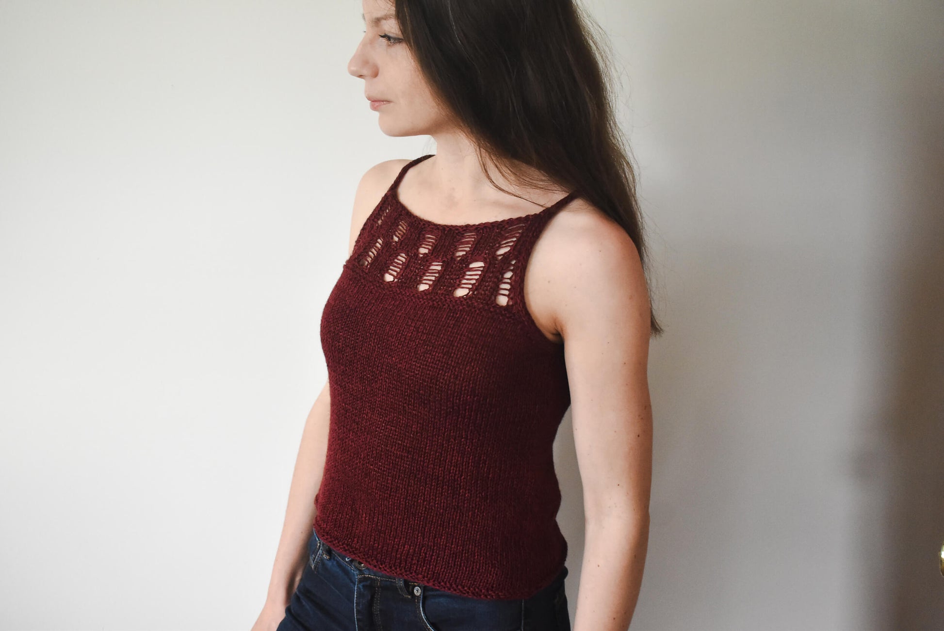 Summer top knitting pattern with a drop stitch detail.