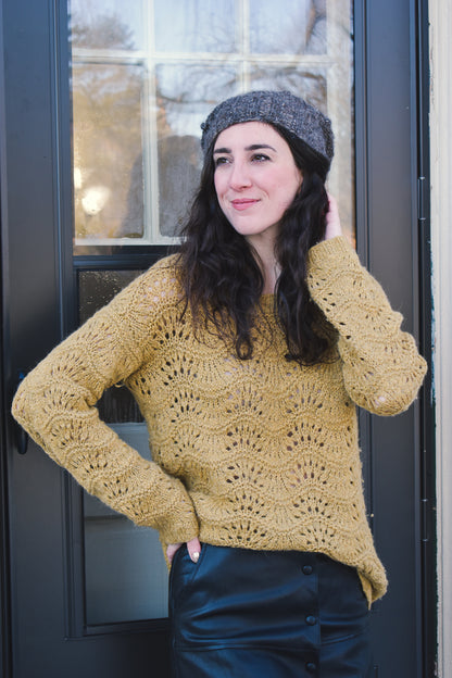 Oversized autumn pointelle pullover knitting pattern.